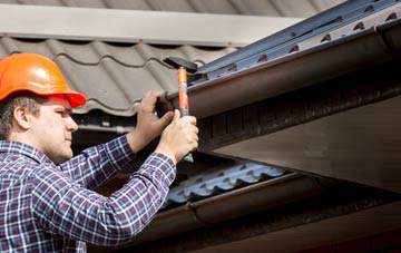 gutter repair Tumby Woodside, Lincolnshire
